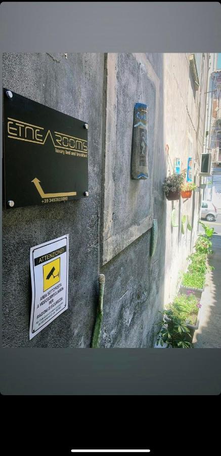 Etnea Room'S Catania Exterior foto